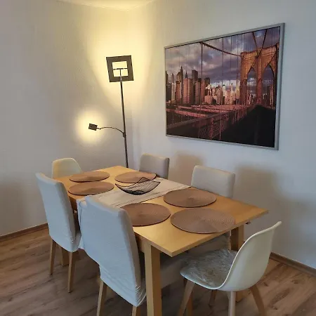 3-room In A Location, Ideal For A Family Duisbourg