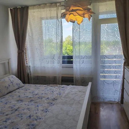 3-room In A Location, Ideal For A Family Appartement Duisbourg