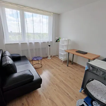 Appartement 3-room In A Location, Ideal For A Family *