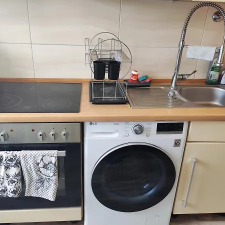 3-room In A Location, Ideal For A Family Appartement Duisbourg