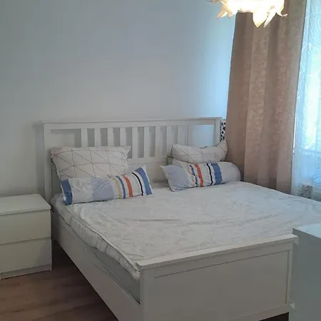 3-room In A Location, Ideal For A Family Appartement Duisbourg